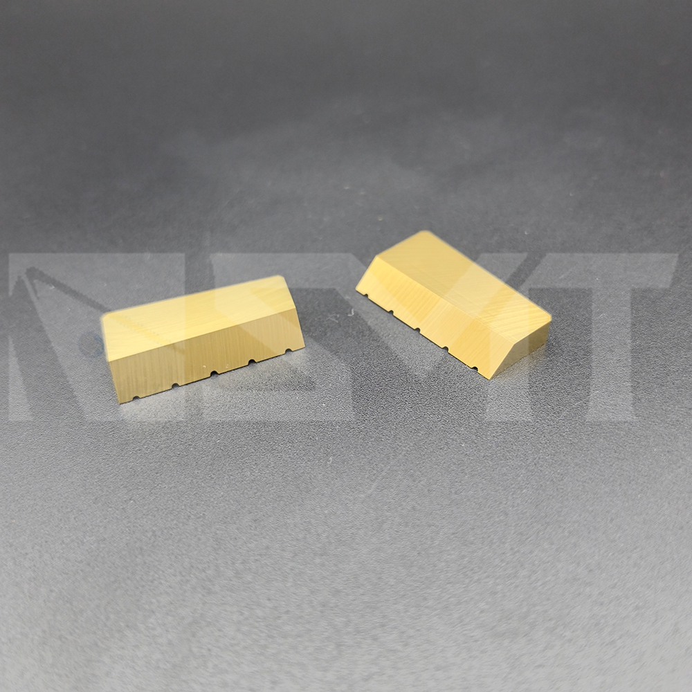 Carbide API chipbreaker-TG3-3