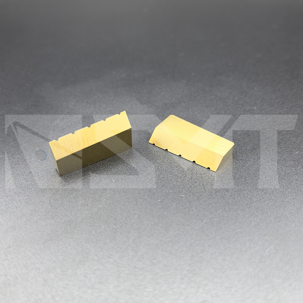 Carbide API chipbreaker-TG3-3